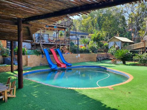 Schoemansville House | Sky Deck Lodge