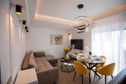 Bucharest City-Centre Apartment | Sky Heaven Central Elegance 8th
