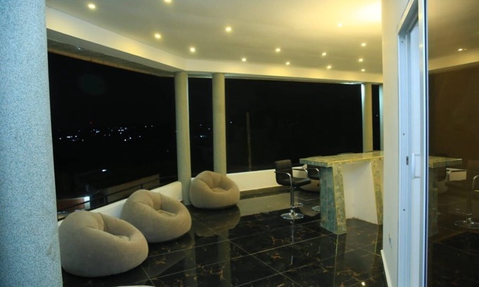Kivukoni House | Skyline Serenity Villa
