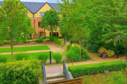 Castleknock Apartment | Slavia