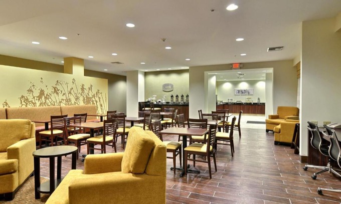 Parkersburg Hotel | Sleep Inn & Suites Parkersburg