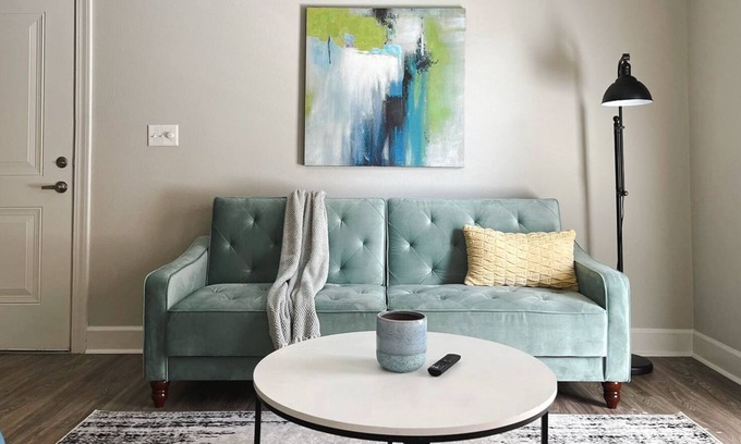 Ferndale Apartment | Sleepover: Blissful 1BD/1BA + Gym - Little Rock