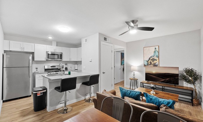 Highland Apartment | Small 1 Bedroom Apt in Highland Austin 4035