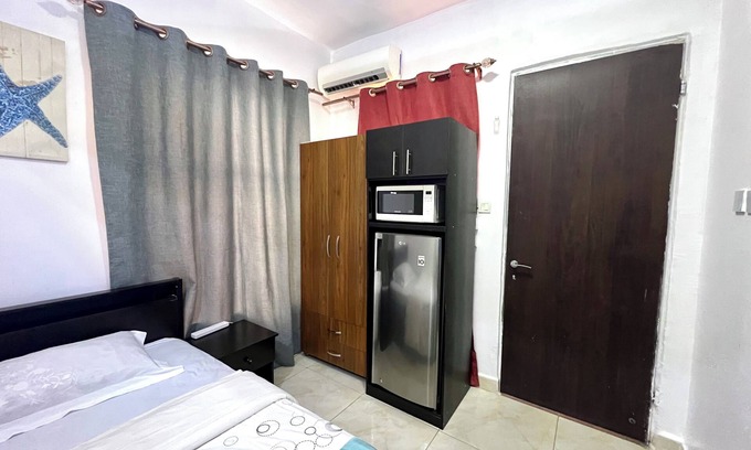 Utako Apartment | SMALL BQ ROOM in A Secured Estate WITH POOL, GYM & 24 Hrs LIGHT