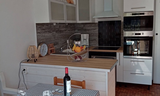 Saint-Georges-de-Didonne House | Small house 28 m2 classified 2 stars, any comfort, near beaches