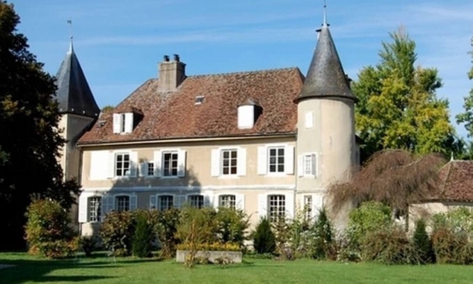 Rumilly-les-Vaudes House | Small French Chateau Deep In Rural France But Only A Four Hour Drive From Calais