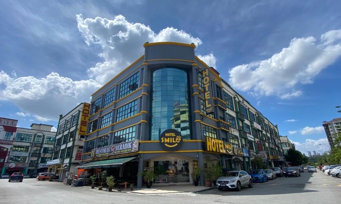 Bukit Jalil Hotel | Smile Hotel Serdang South City