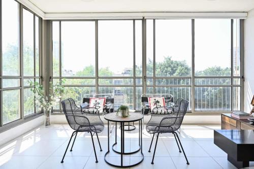 Old North Apartment | Smiling Joe by HolyGuest