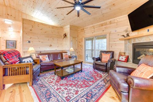 Hartford House | Smoky Mountain Cabin Rental with Hot Tub and Views!