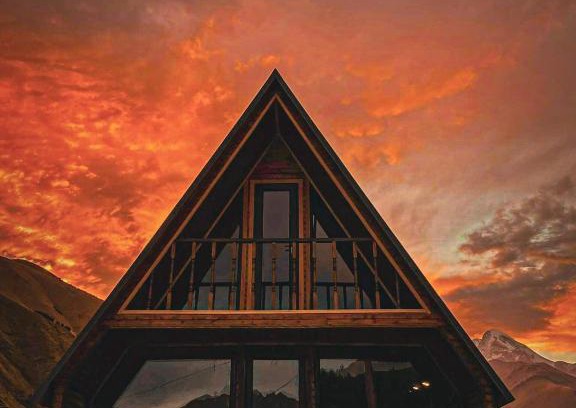 Kazbegi House | Sno View