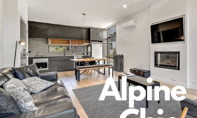 Crackenback House | Snohus 1 | Crackenback | Secluded with views