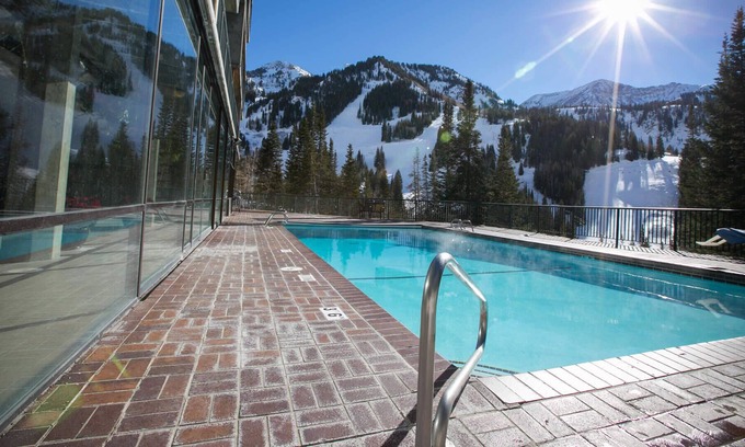Salt Lake Mountain Resorts Cabin | Snowbird Ski Resort @ Iron Blosam available 12/25-1/1/22