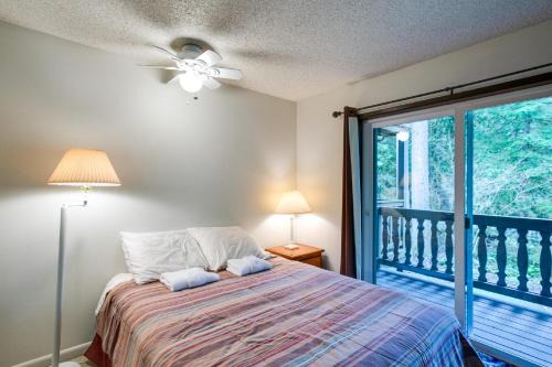 Glacier Apartment | Snowline Lodge Condo #9 - Convenient - Inexpensive