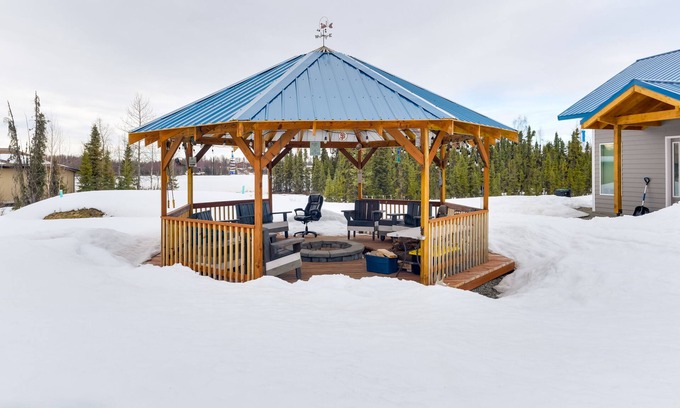 Ridgeway House | Soldotna Vacation Rental ~ 12 Mi to Kenai Beach