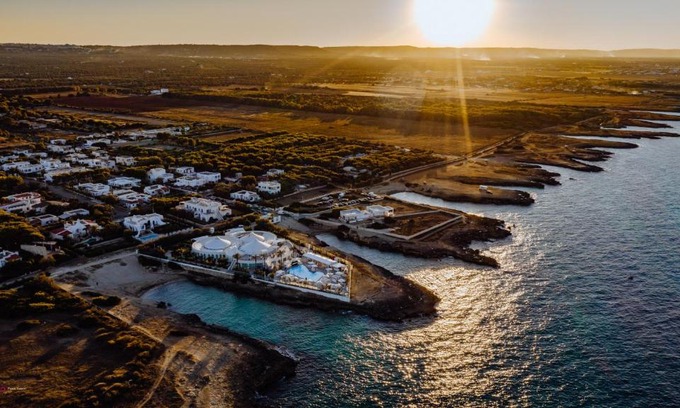 Costa Merlata Resort | Sole in Me Resort by Altoborgo