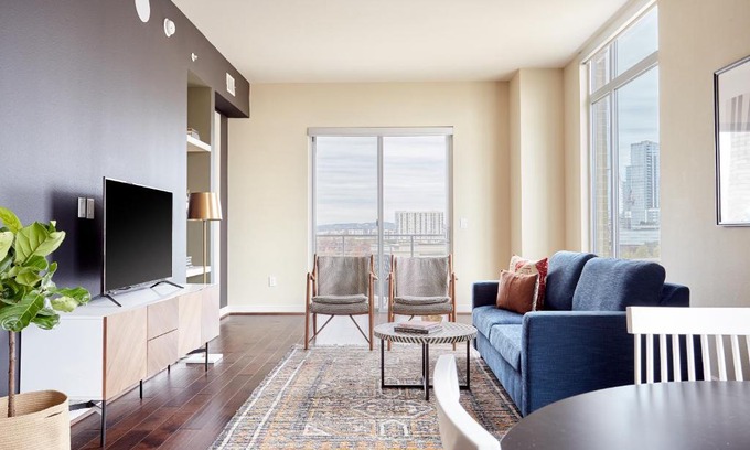 Downtown Austin Apartment | Sonder at The Catherine