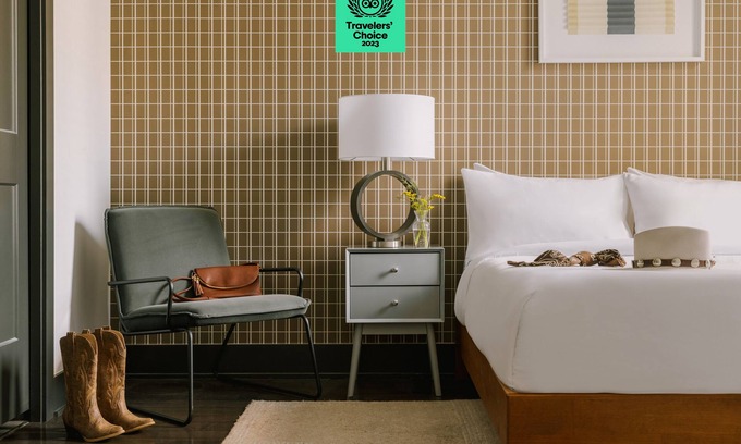Hillsboro Village Apartment | Sonder at Village 21 | Queen Studio Apartment w/Balcony