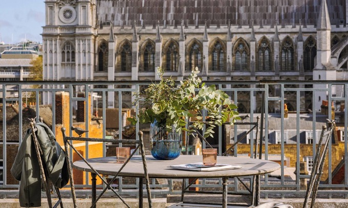 Westminster Apartment | Sonder The Arts Council | Lofted Five-Bedroom Apartment w/Terrace