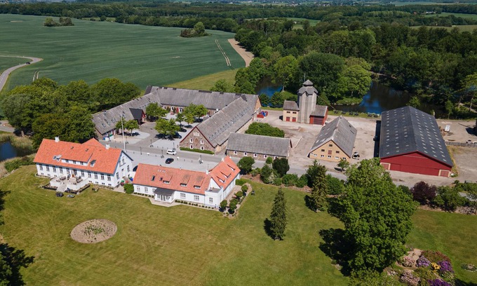 Hvalso Hotel | Sonnerupgaard Gods