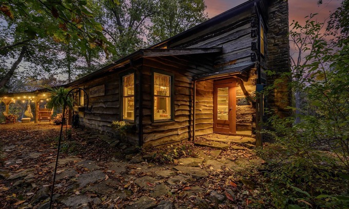 Nashville Cabin | Sophisticated Country Cabin