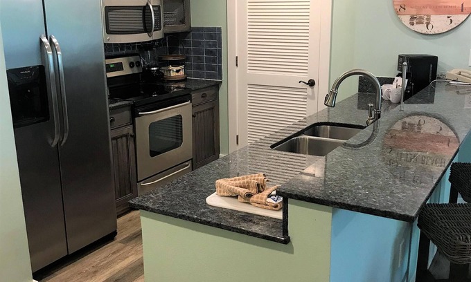 Baytowne Wharf Condo | Sophisticated Village Living - Spacious 3-Bedroom Haven for Eight at Sandestin Golf and Beach Resort!