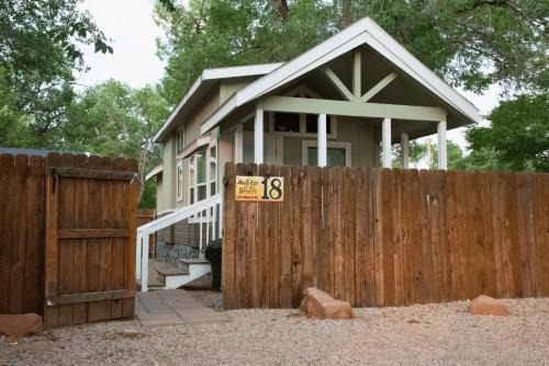 Moab House | Sorrel River Cabin - Edge of the Desert #18