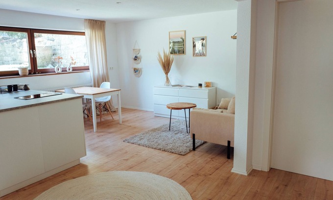 Neustadt-Gimmeldingen Apartment | Souterrainwohnung in Gimmeldingen in Toller Lage für Wander-und Fahrradtouren