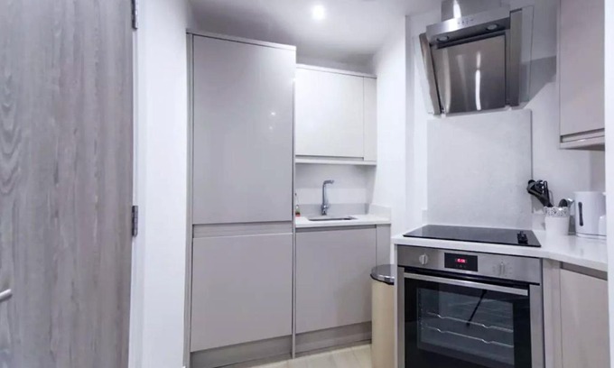 South Harrow Apartment | South Harrow 04 · Relaxing 1 Bedroom Apartment In South Harrow