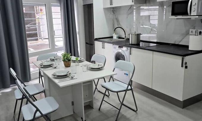 Leganes Apartment | South of Madrid, 20 minutes from downtown