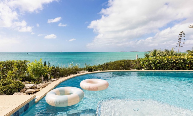 Ocean Point Villa | South Seas - 2 Bedrooms