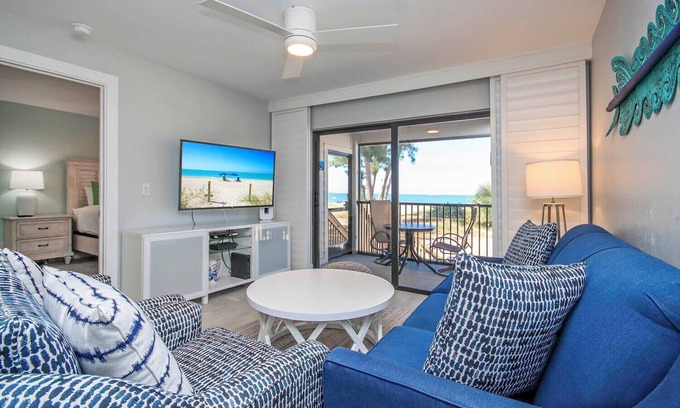 Captiva House | South Seas Beach Cottage 1423 Brand New! Remodeled, King Bed, Sleeps 6.
