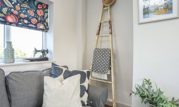 Holyhead Apartment | Southcott Apartment