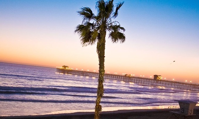 Townsite Apartment | Southern California Beach Club, 1 Bedroom Condo, On the Beach, Free WIFI