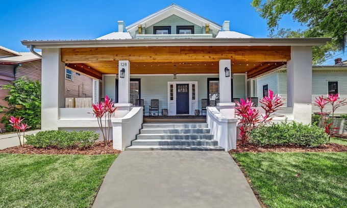 Downtown Historic District House | SOUTHERN COMFORT🌅Downtown St. Augustine✔️Pool✔️