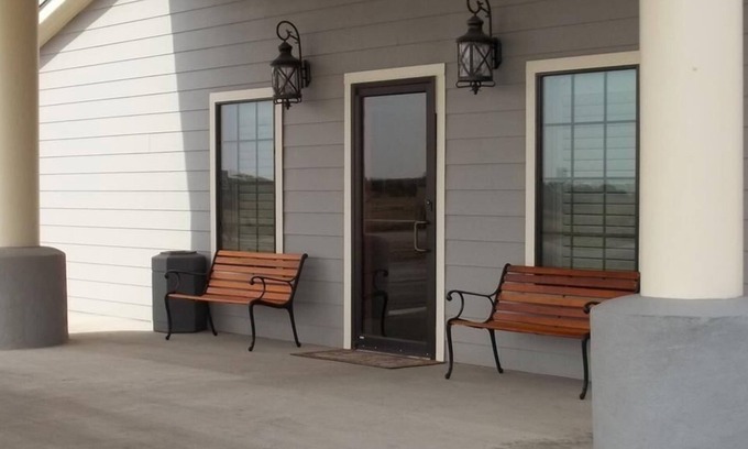 Yorktown Hotel | Southern Inn & Suites