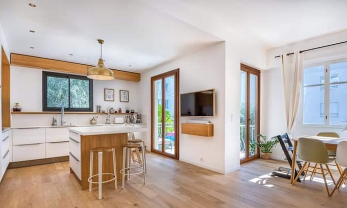 Lazaret Apartment | Spacieux 4P au Port de Nice, à 5min de la Plage !