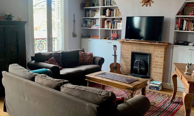 Bercy Apartment | Spacious 1BR - 750sqft, steps away from the Seine river, Bastille plaza & Opera!