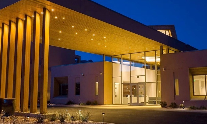 Moab Condo | Spacious 2-bedroom, 2-bath resort condo sleeps 6 just minutes from Arches NP