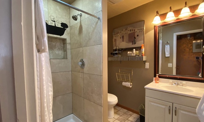 Valle Bed & Breakfast | Spacious 2-bedroom Suite in Bed & Breakfast near Grand Canyon