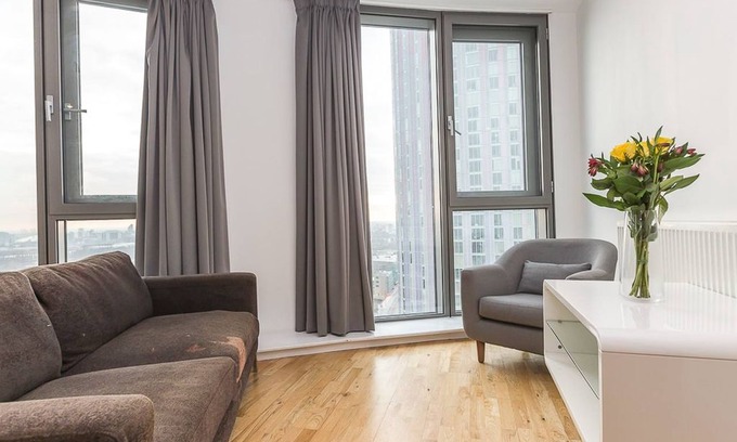 Stratford and New Town Apartment | Spacious 2BR Apartment near the Olympic Park