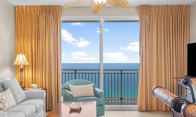 West Panama City Beach Condo | Spacious 3BR/3BA Splash Condo & Amazing Gulf Views — Free Beach Chairs Included!