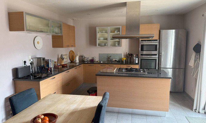 Vinca Villa | Spacious 4 Bed Villa with Private Pool, Air Conditioning and Mountain Views