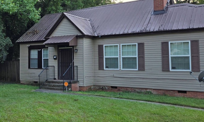 Montgomery House | Spacious 4-bedroom house in Montgomery with room to relax and enjoy!