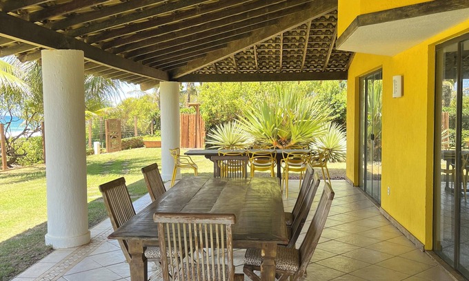 Jaua House | Spacious 4-bedroom house with AC and WiFi in tranquil Abrantes