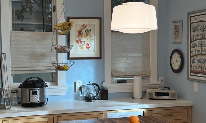 South Berkeley House | Spacious 4-bedroom house in wonderful Berkeley with fitness room, large yard