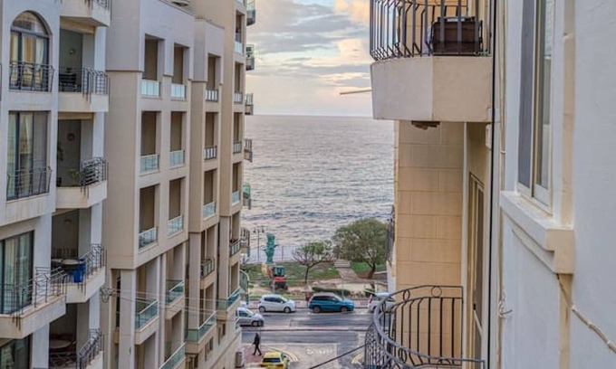 Sliema Apartment | Spacious 4BR Stay in Sliema’s Best Location!
