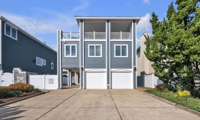 Croatan Beach House | Spacious 7BR Beach Retreat for Families & Groups | Private Pool, Hot Tub & Game Room