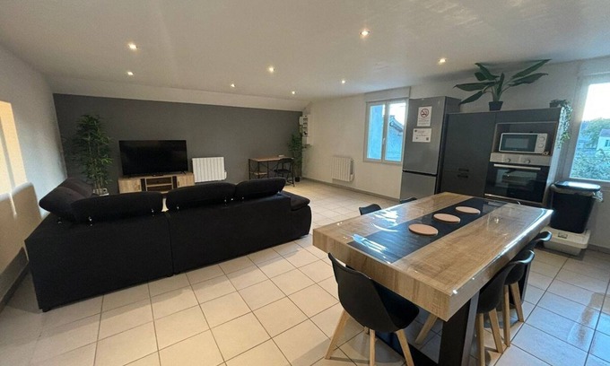 Pont-d'Ain Apartment | Spacious and bright duplex in the heart of Pont d'Ain