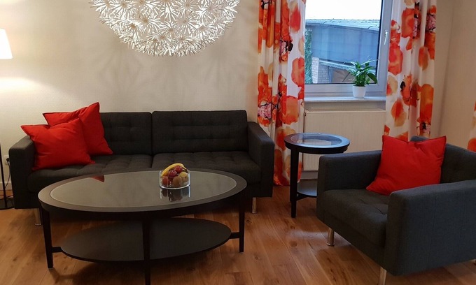 Ruesselsheim Apartment | Spacious apartment of 92sqm, * Airport * Messe * Frankfurt * Opel
