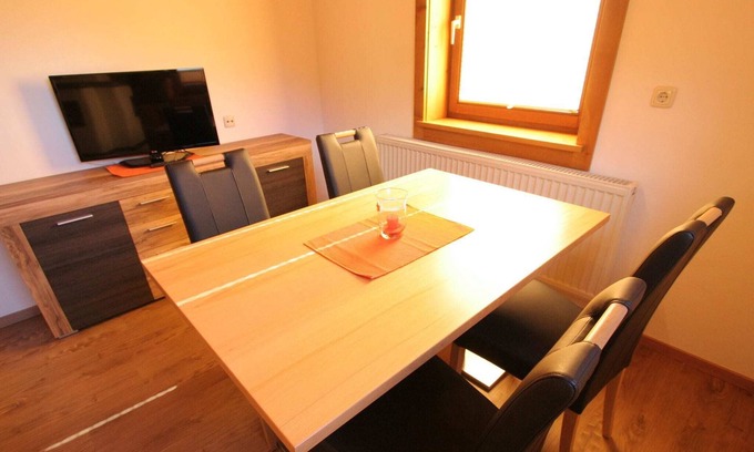 Mittersill Apartment | Spacious Apartment in Mittersill with close to Skiing Points
